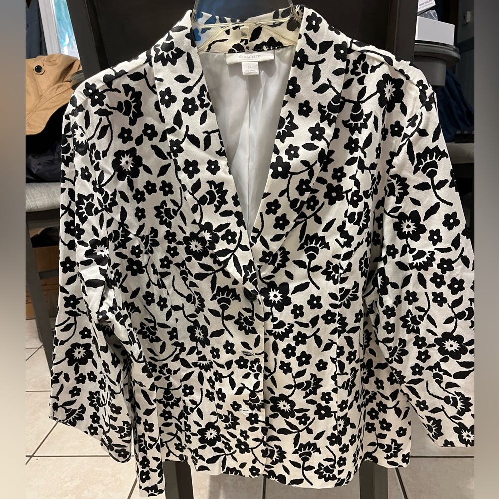 Dressbarn Black and White Jacket